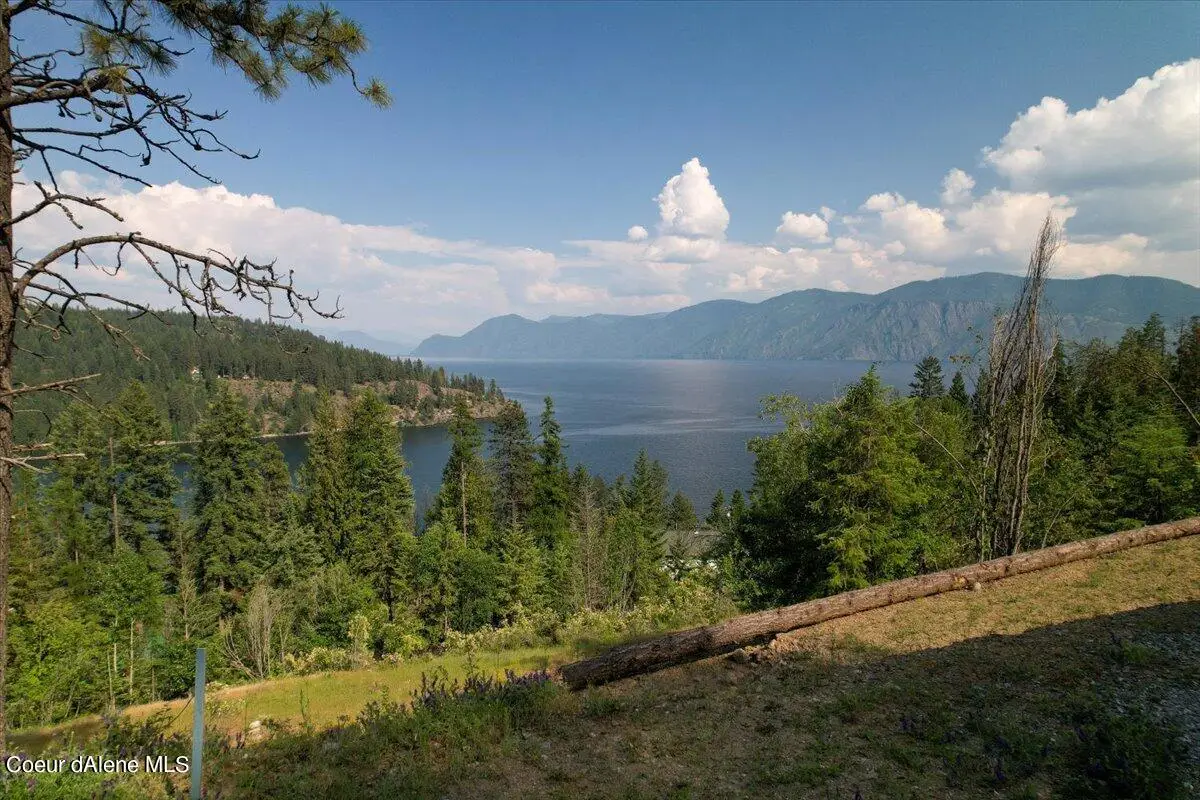 661 Midas Dr, Sagle, ID 83860 - #1