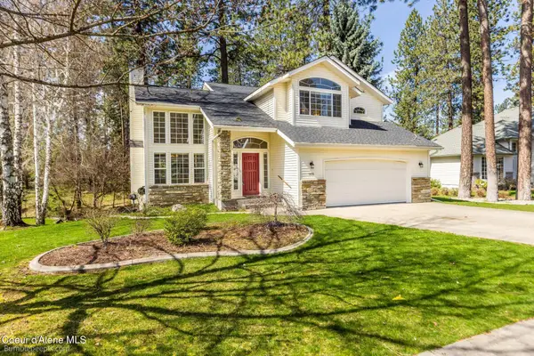 900 S Riverside Harbor DR, Post Falls, ID 83854