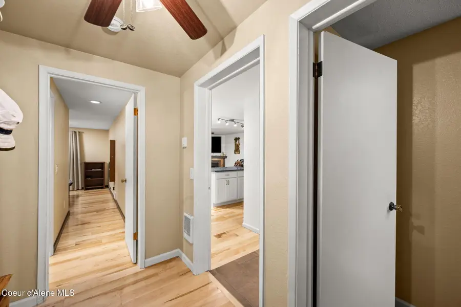 5421 W Fairway LN #UNIT 23, Rathdrum, ID 83858 - #3