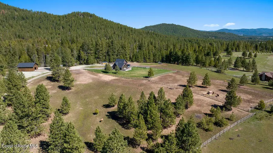 3702 S Puma Dr, Coeur Dalene, ID 83814 - #2