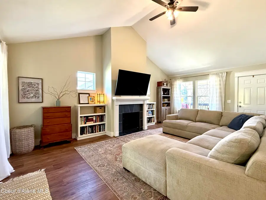 1291 E Center Green LOOP, Coeur D Alene, ID 83815 - #2