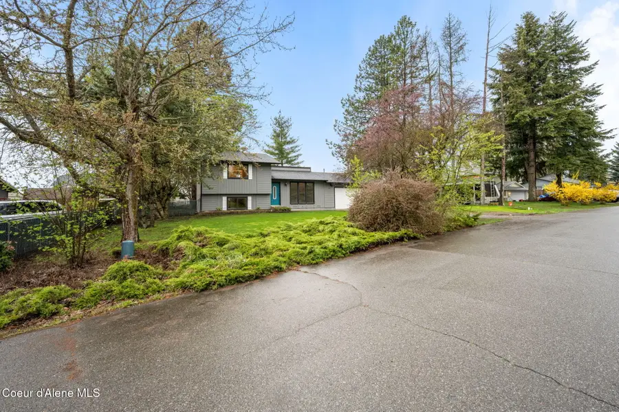 2020 W James Crowe DR, Hayden, ID 83835 - #3