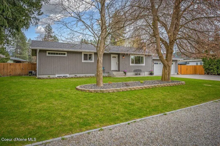 1108 E Shorewood CT, Coeur Dalene, ID 83815 - #2