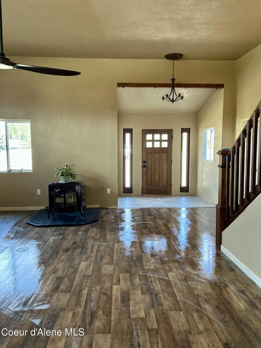 9 E Comeback Bay LN, Sagle, ID 83860 - #2