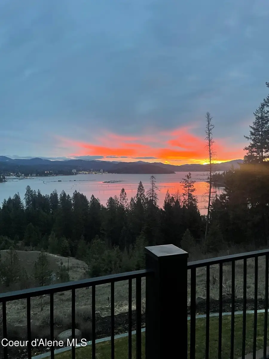 2066 S Espinazo Dr, Coeur Dalene, ID 83814 - #3