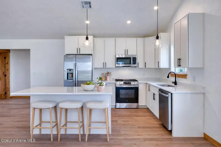 3264 N Van Winkle St, Post Falls, ID 83854 - #3