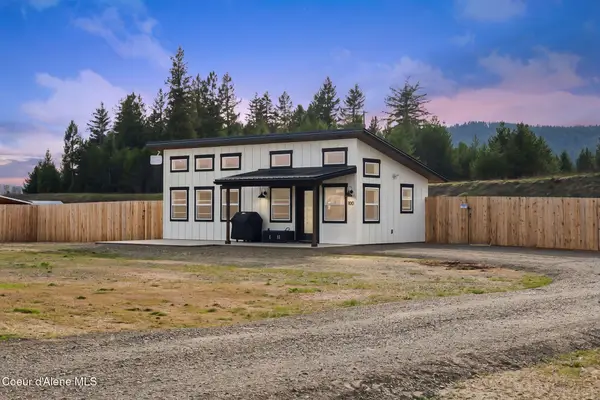 100 Omaha WAY, Sagle, ID 83860