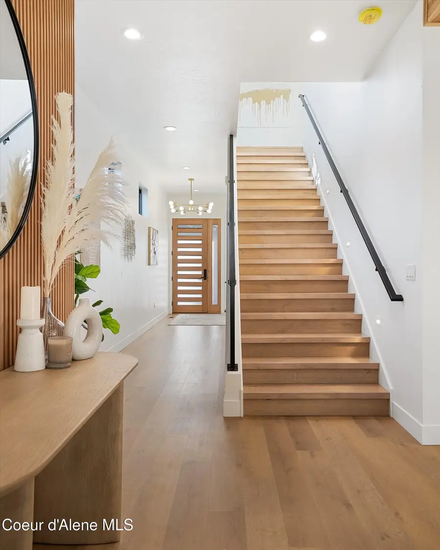 415 N 18th ST, Coeur Dalene, ID 83814 - #2