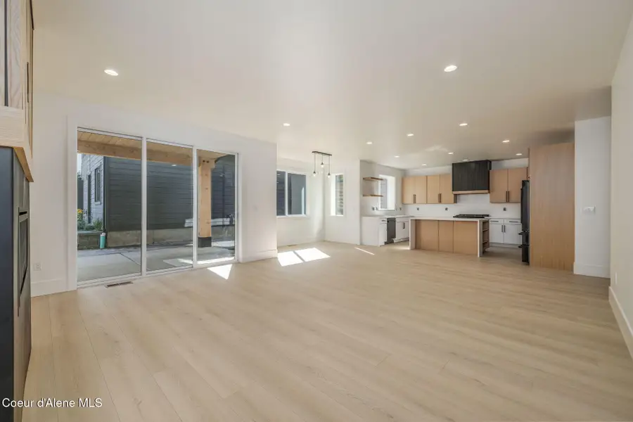 918/920 E Pennsylvania AVE, Coeur Dalene, ID 83814 - Image #3