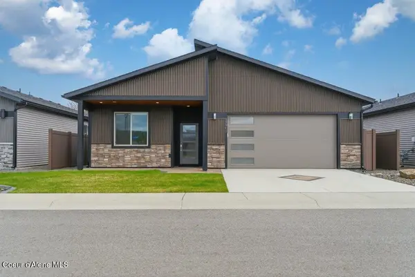 13902 N Rainier LOOP, Rathdrum, ID 83858