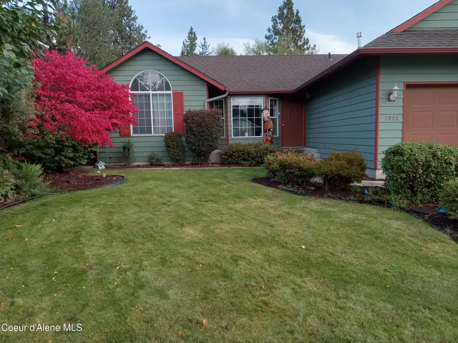 1943 W SHAWNA AVE, Coeur Dalene, ID 83815 - #2