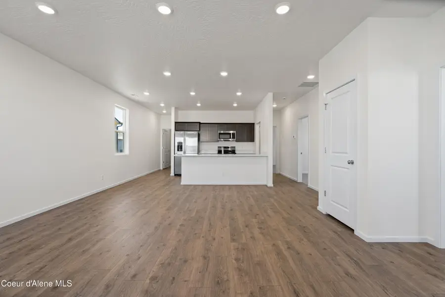 5290 E Antares Ln, Post Falls, ID 83854 - #2