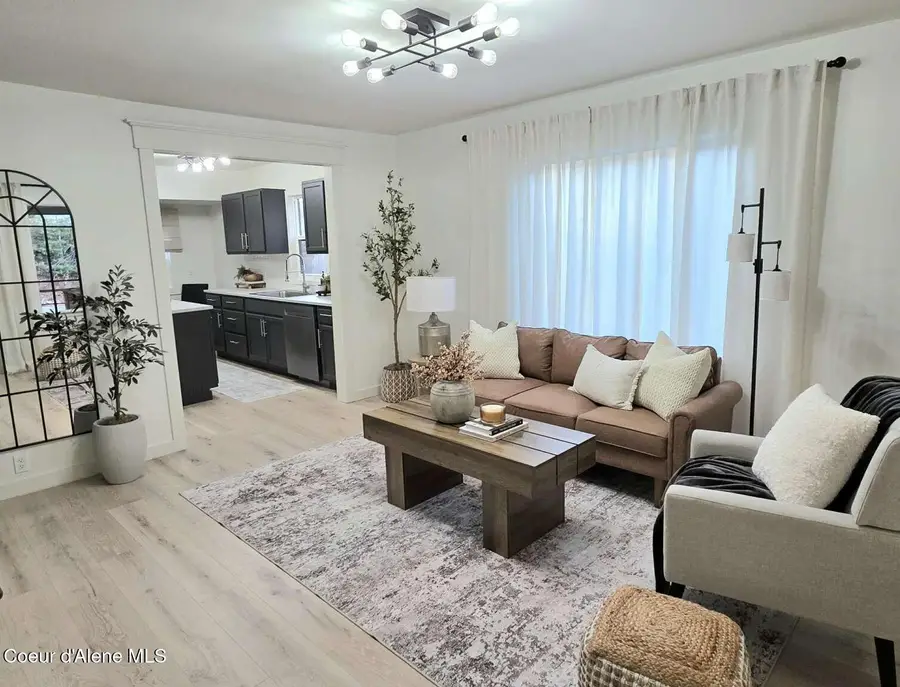 513 W Mission AVE, Kellogg, ID 83837 - Image #2