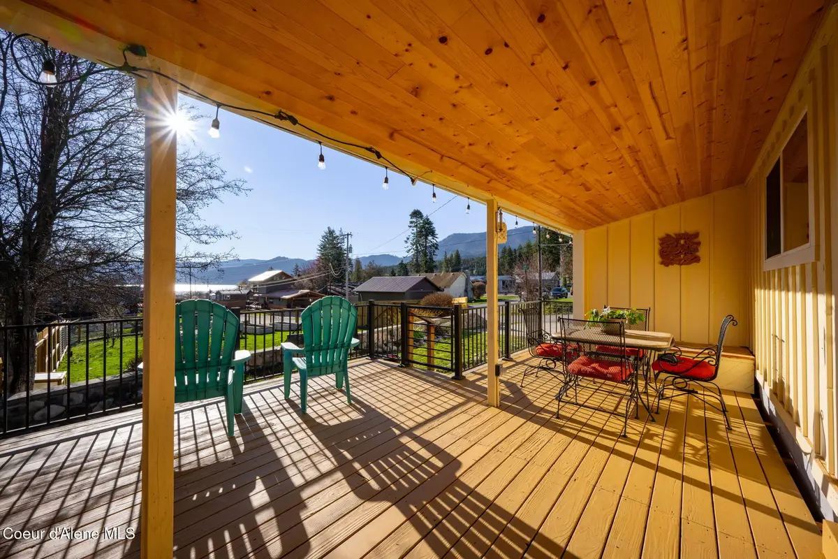 16587 E 6th St, Bayview, ID 83803 - #1