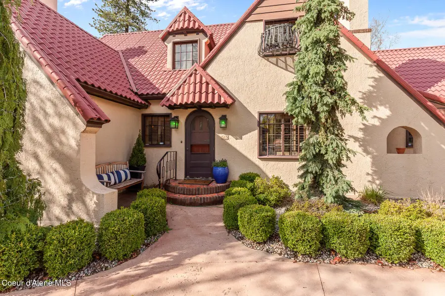 515 E Foster AVE, Coeur Dalene, ID 83814 - #3