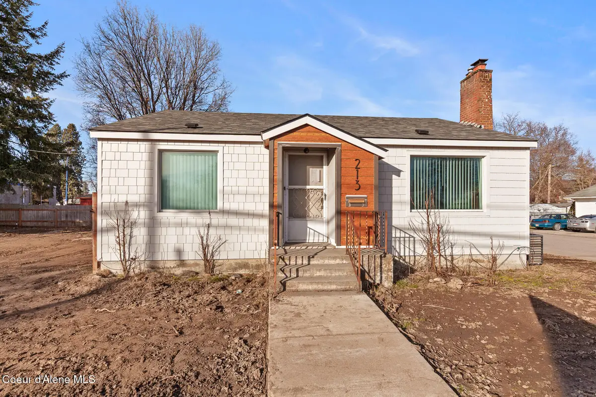 213 E Harrison Ave, Coeur D Alene, ID 83814 - #1