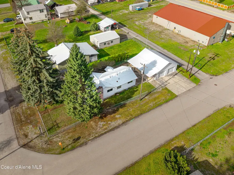 222 N Fourth St, Osburn, ID 83849 - #3