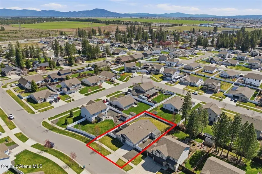 6924 W Christine ST, Rathdrum, ID 83858 - #3