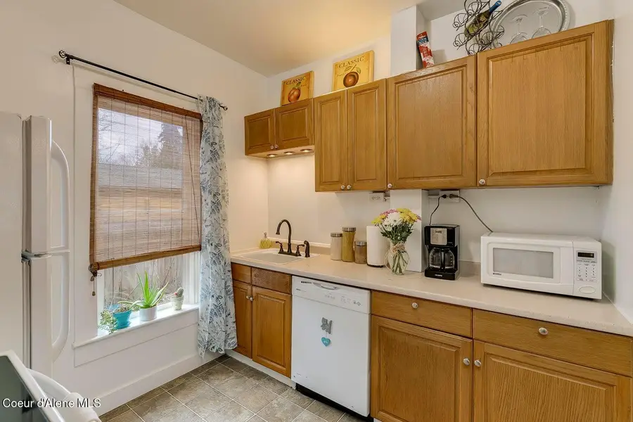 1070 N 1st ST, Coeur Dalene, ID 83814 - #3
