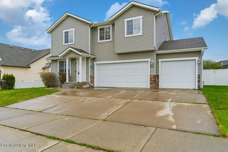 8312 N Courcelles PKWY, Hayden, ID 83835 - #3