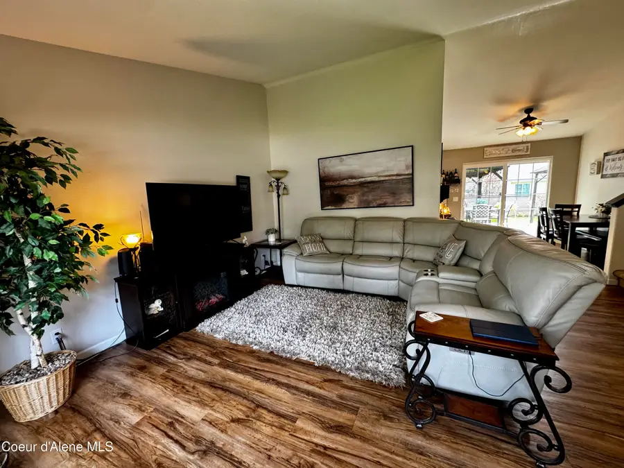 101 S Riverwood CT, Post Falls, ID 83854 - #3