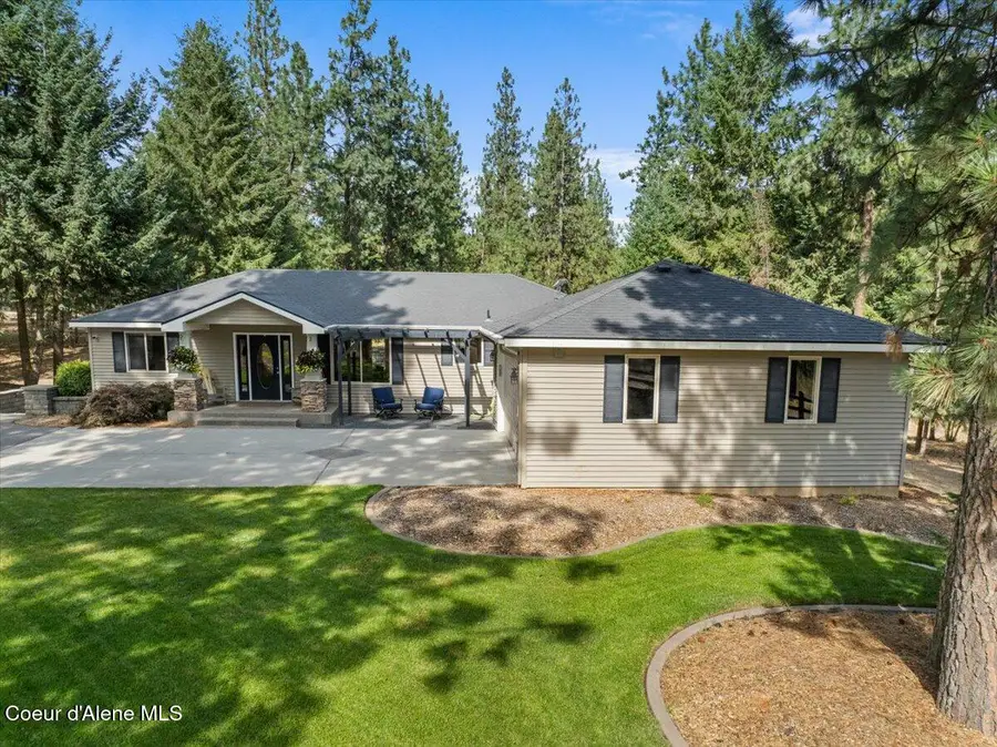 6910 N HARVARD RD, Newman Lake, WA 99025 - #2