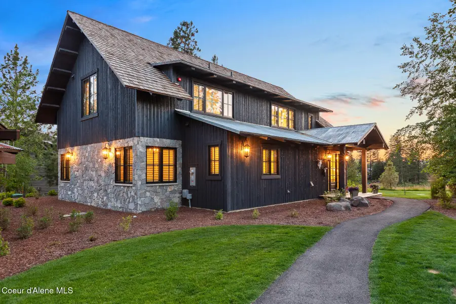 6431 S Settlers Pond CT, Harrison, ID 83833 - #3