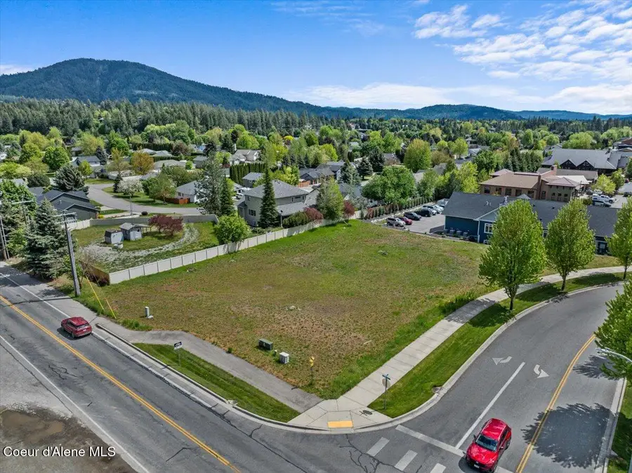 8776 N WAYNE DR, Hayden, ID 83835 - Image #3