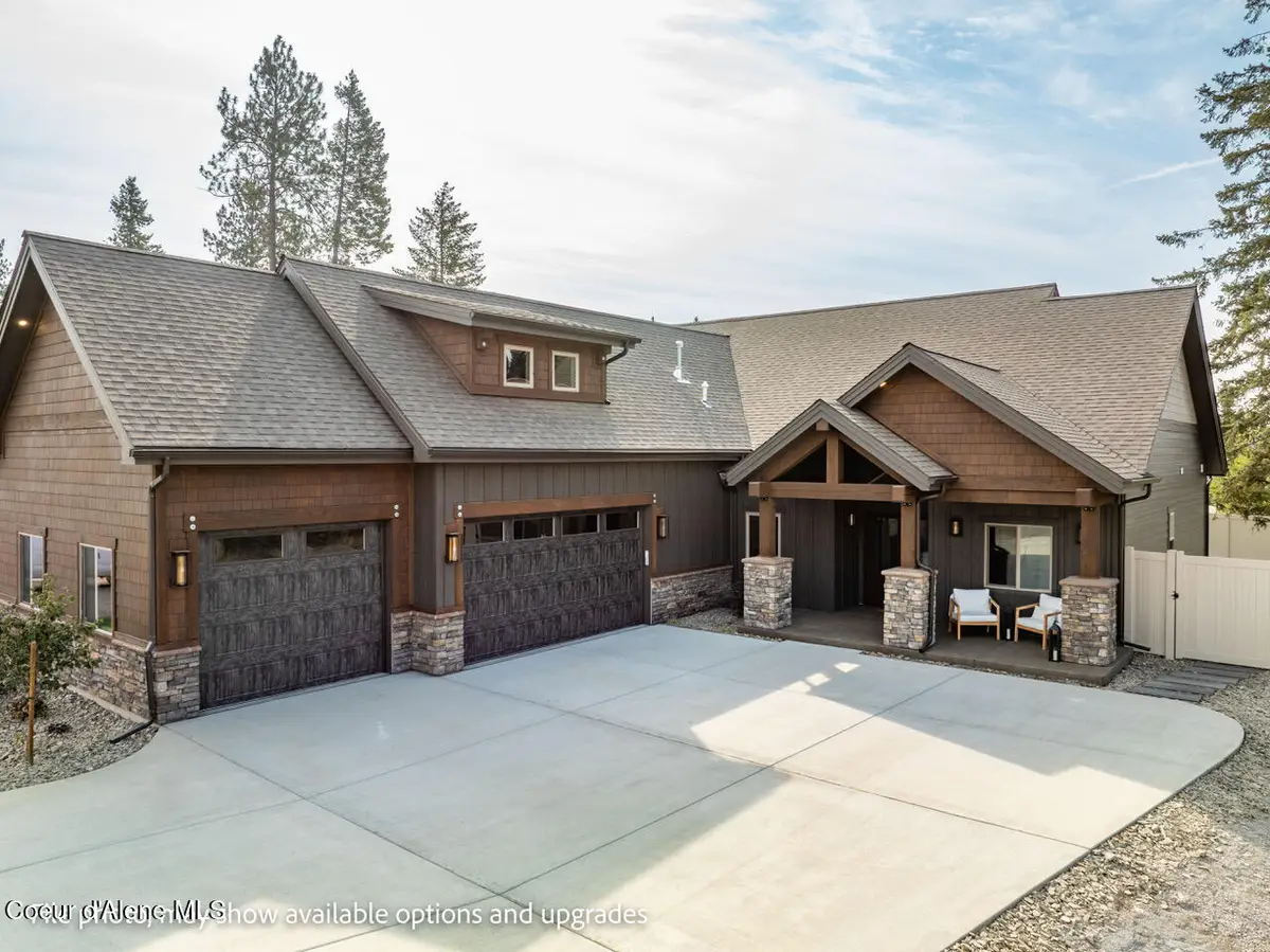 1118 E Sleeping Deer AVE, Hayden, ID 83835 - Image #1