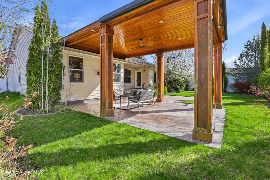 3157 W Blueberry CIR, Hayden, ID 83835 - #2