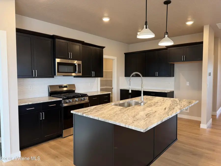 6981 N Coeur Terre Blvd, Coeur Dalene, ID 83815 - #2