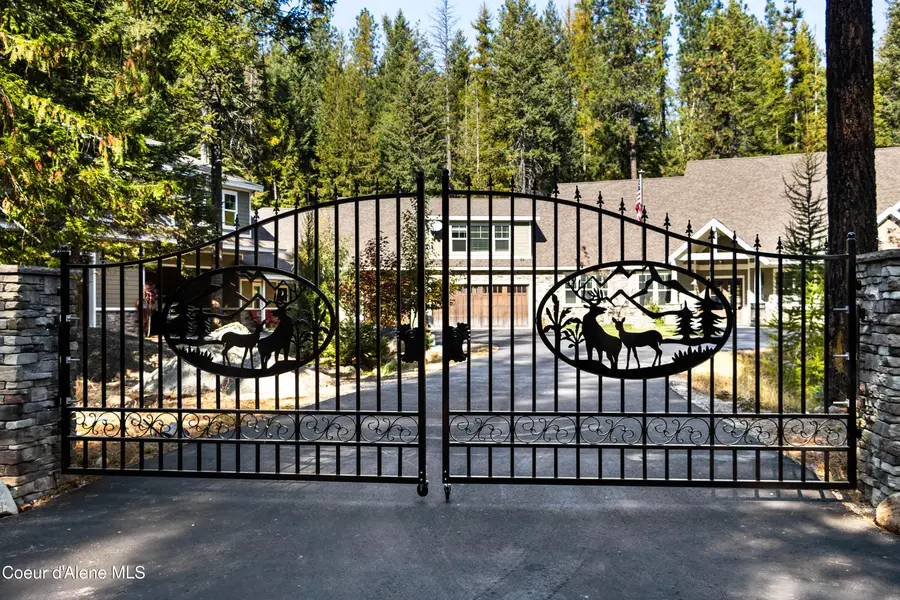 399 Forest Knolls Dr, Sandpoint, ID 83864 - #3