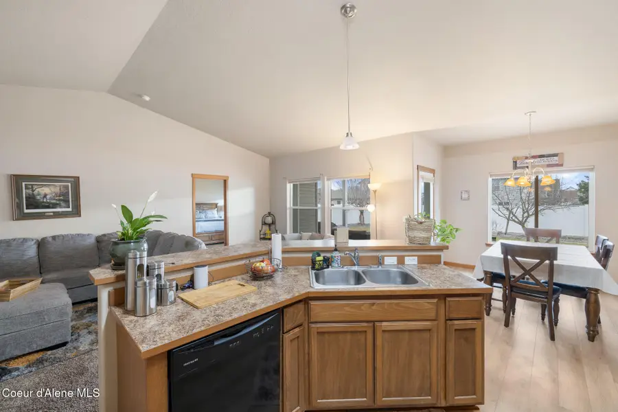 4572 W Long Meadow Dr, Coeur Dalene, ID 83815 - #2