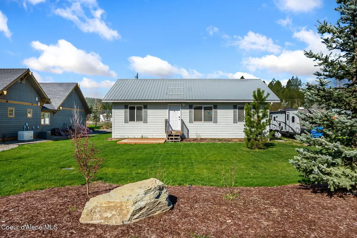 302 Mill Rd, Dover, ID 83825 - #1