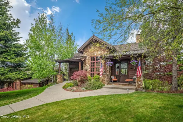 18046 S KIMBERLITE DR, Coeur d'Alene, ID 83814