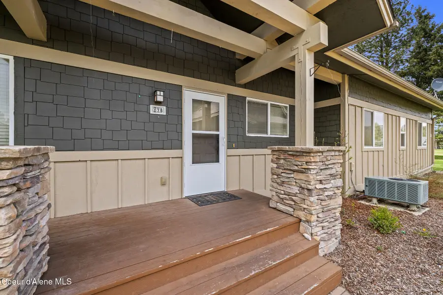 89 Chardonnay Drive #B, Blanchard, ID 83804 - #2