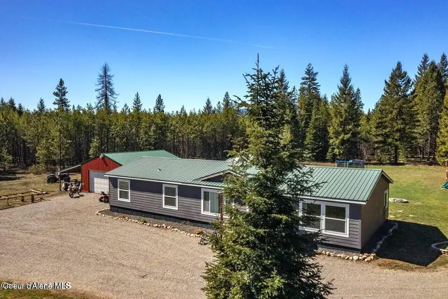 4062 W Seasons RD, Rathdrum, ID 83858 - #2