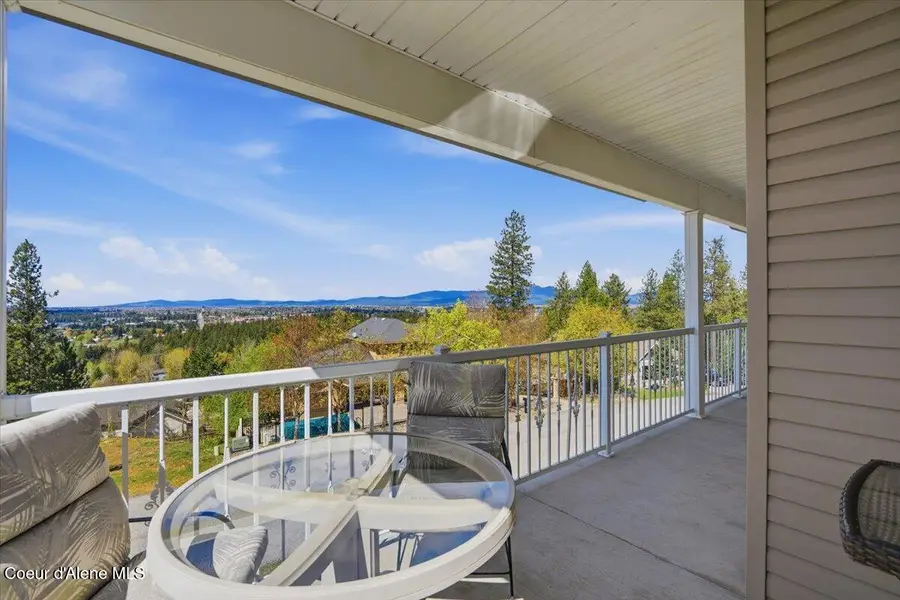 2010 E Grandview Dr, Coeur D Alene, ID 83815 - #3