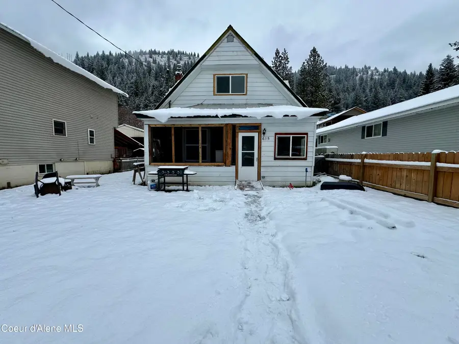 615 Earle ST, Mullan, ID 83846 - #3