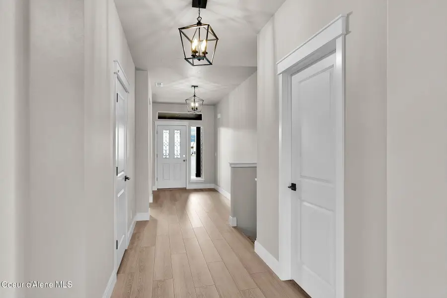 8853 BEDWELL ST, Rathdrum, ID 83858 - Image #2