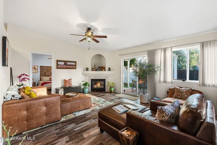 360 E Jeffrey Pine LN, Coeur Dalene, ID 83815 - Image #3