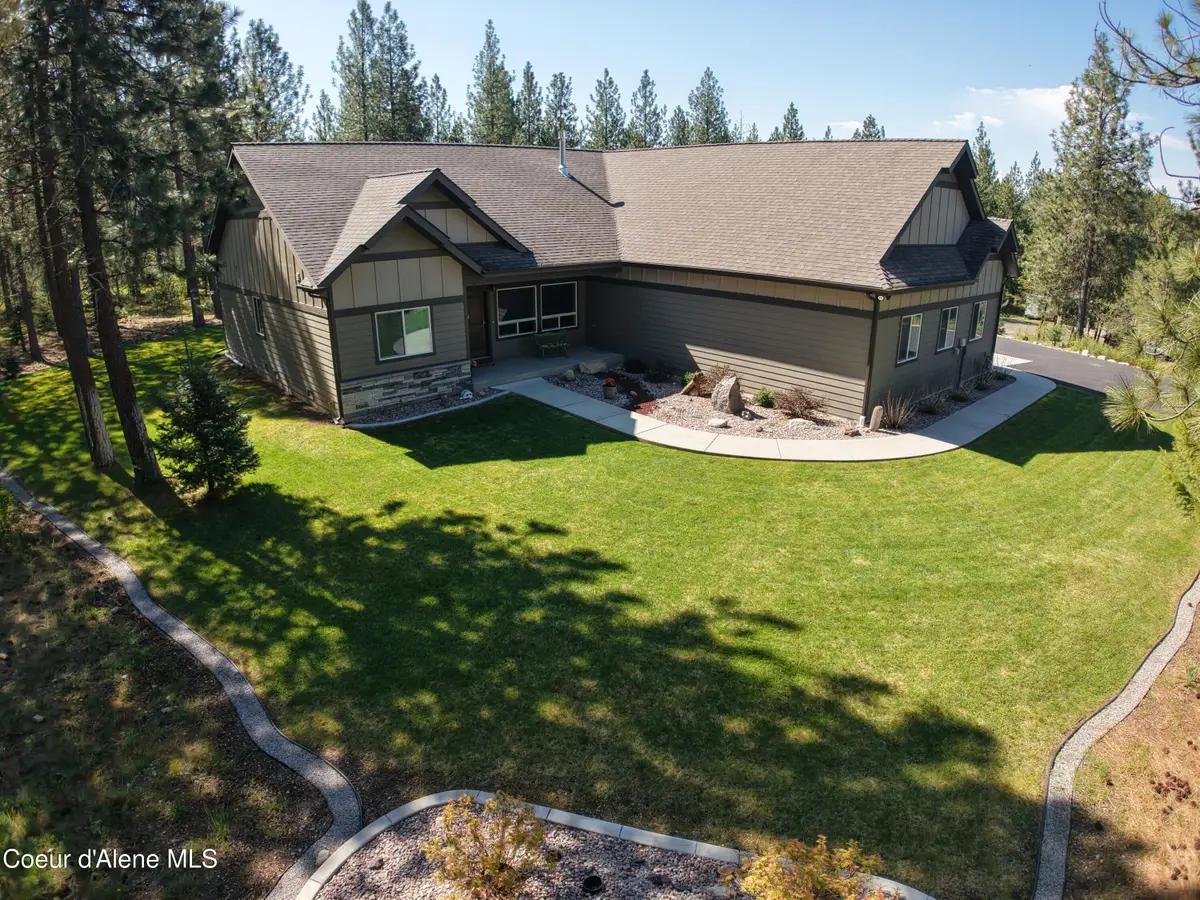 21642 N MASSIF RD, Rathdrum, ID 83858 - #1