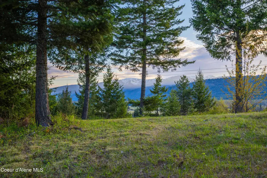 1894 Bowen Arrow RD, Sandpoint, ID 83864 - #2