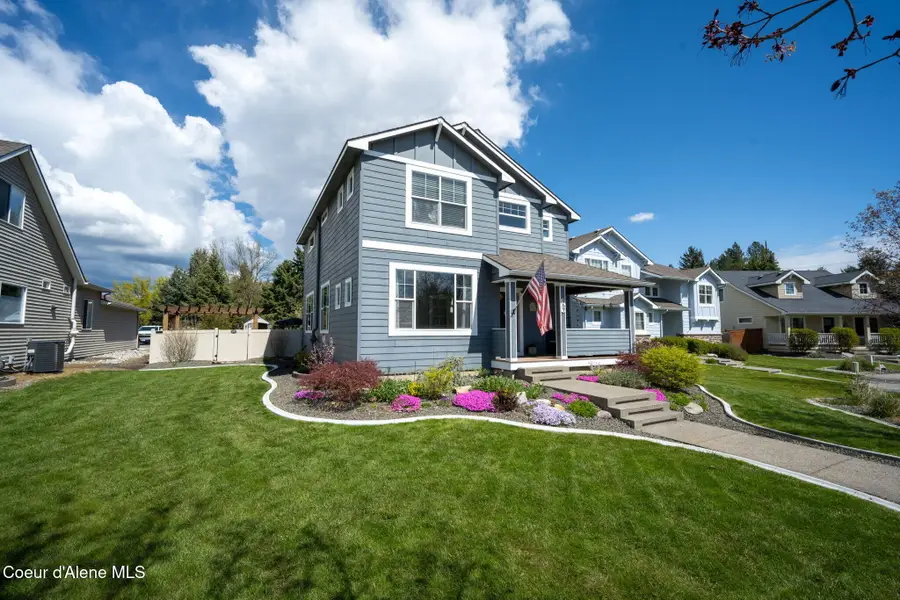 957 W Kalama Dr, Post Falls, ID 83854 - #3