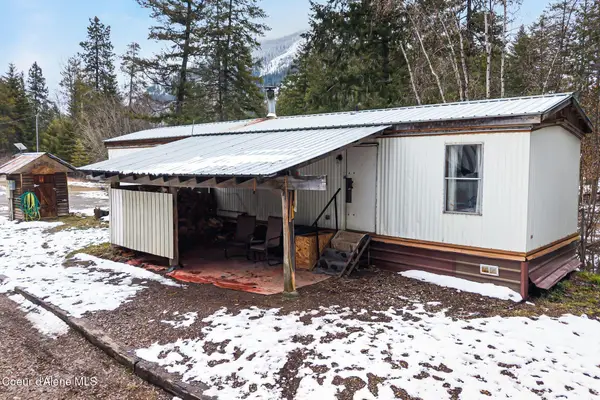 582 Mountain View RD, Clark Fork, ID 83811