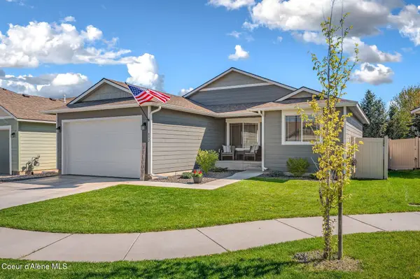 892 E Allenby Ct, Post Falls, ID 83854