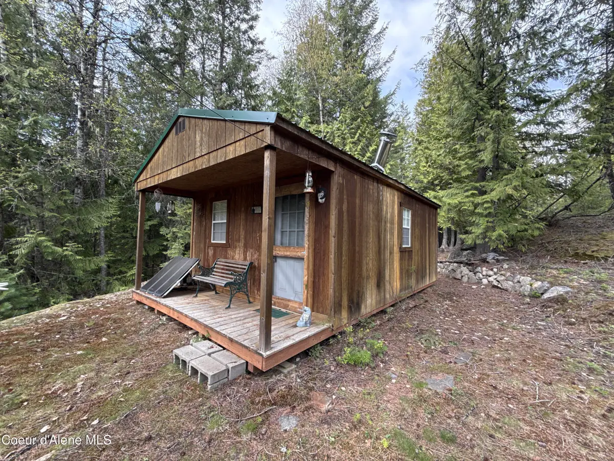 1094 Spirit Wolf TRL, Sandpoint, ID 83864 - #1