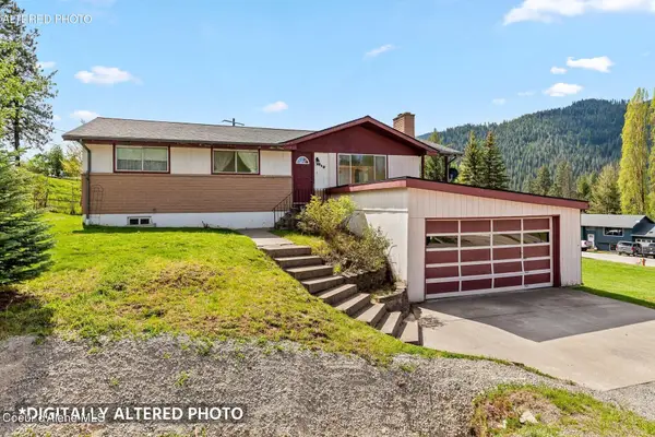 213 Rio Vista St, Osburn, ID 83849