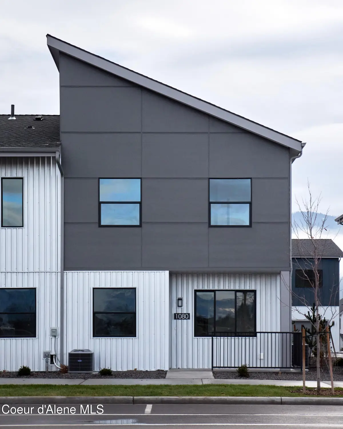 1080 E 4TH AVE, Post Falls, ID 83854 - #1