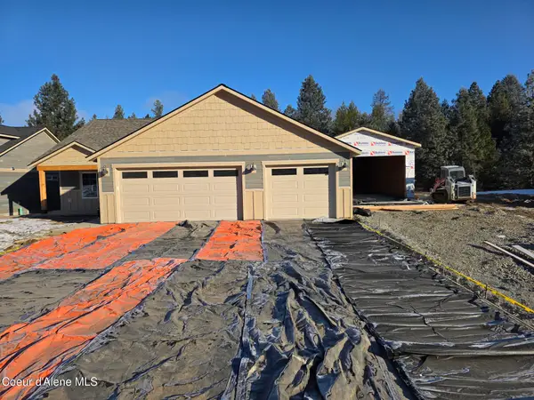880 E Valley St S, Oldtown, ID 83822